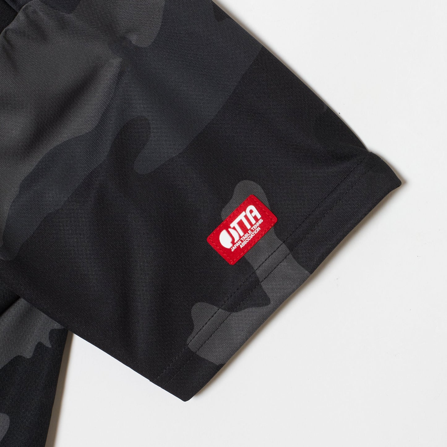 【SOLD OUT】Rallys Tシャツ(迷彩グレー・ロゴ小)|公式戦でも使える卓球Tシャツ